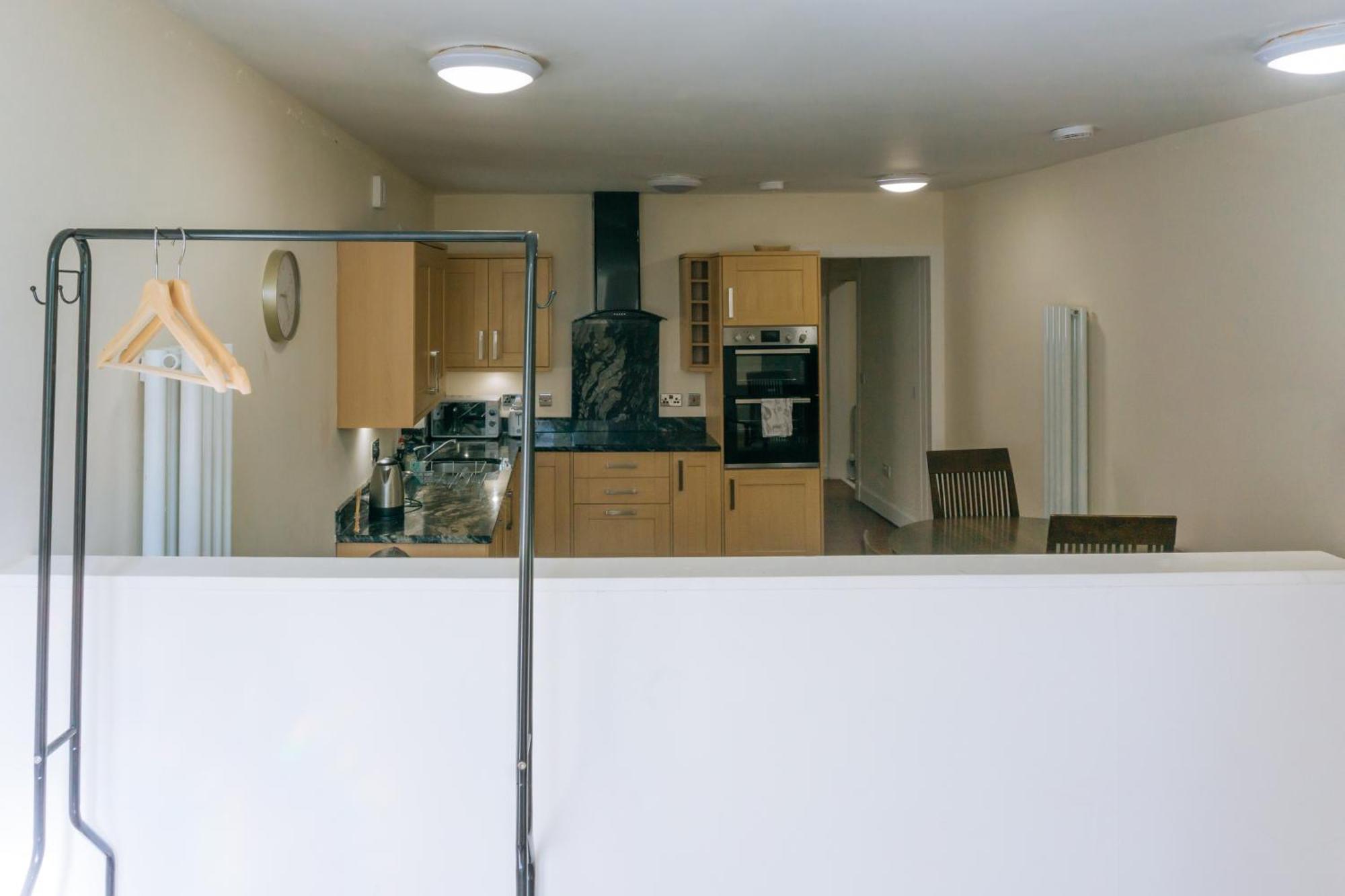 Homely 3 Bedroom In The Heart Of Central EDI Eksteriør billede