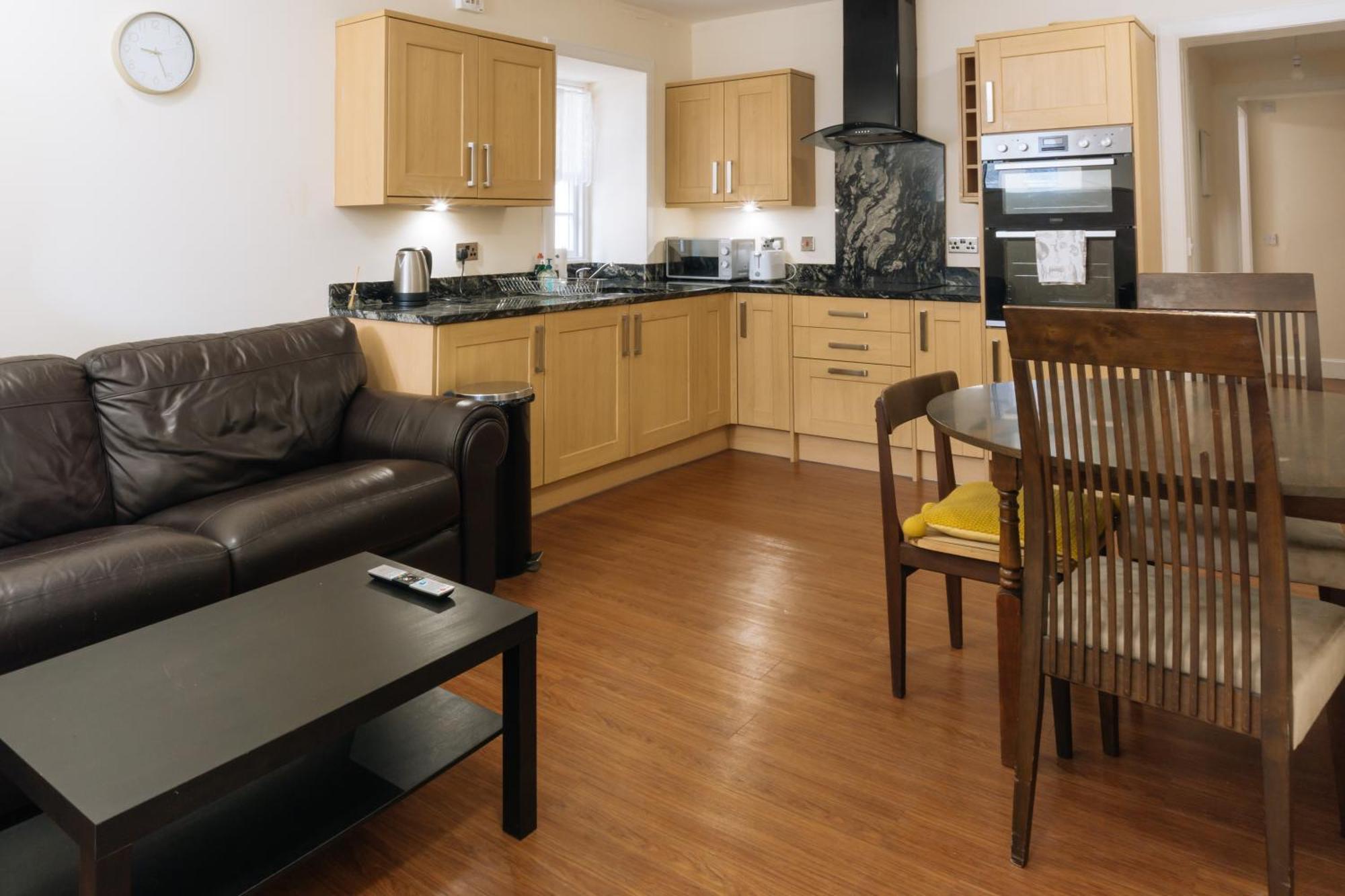 Homely 3 Bedroom In The Heart Of Central EDI Eksteriør billede